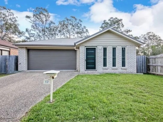 17 Adam Ct, Kallangur, QLD 4503