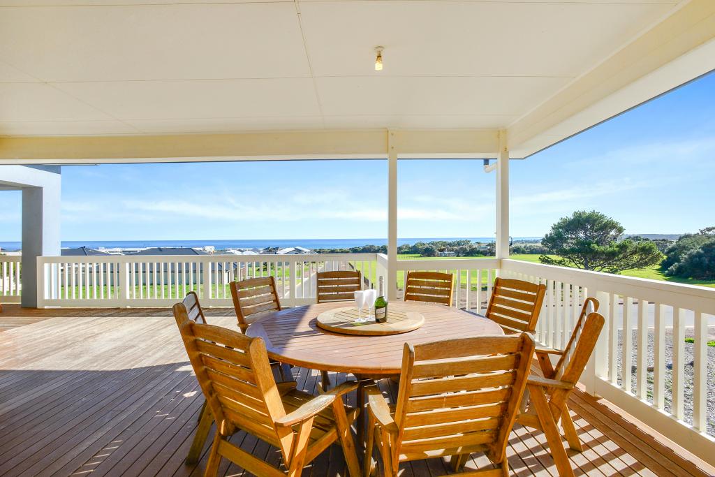 32 Milford Ave, Sellicks Beach, SA 5174