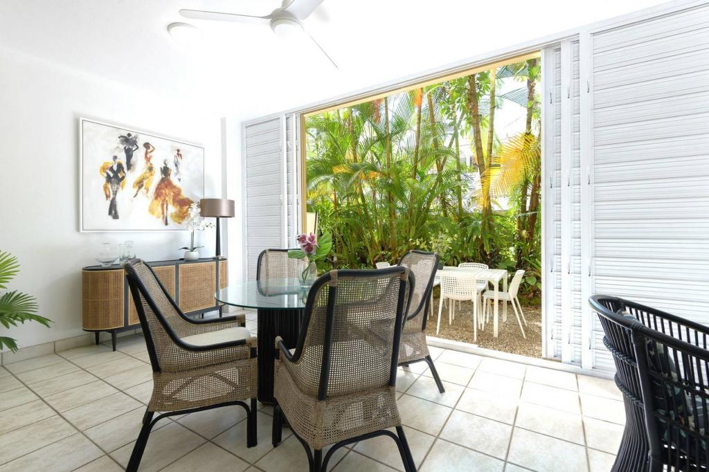 2/70 Macrossan St, Port Douglas, QLD 4877
