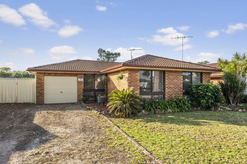 16 Honeyeater Pl, Erskine Park, NSW 2759
