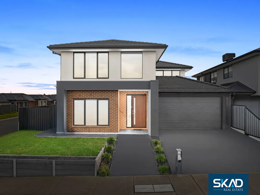 33 ANTARES PDE, KALKALLO, VIC 3064