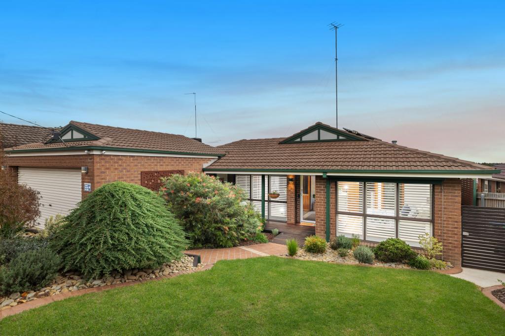 43 Ormonde Rd, Ferntree Gully, VIC 3156