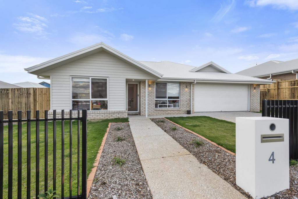 4 THORNBILL ST, GLENVALE, QLD 4350