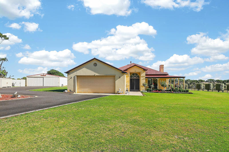 56 Rodger Pl, Bushfield, VIC 3281