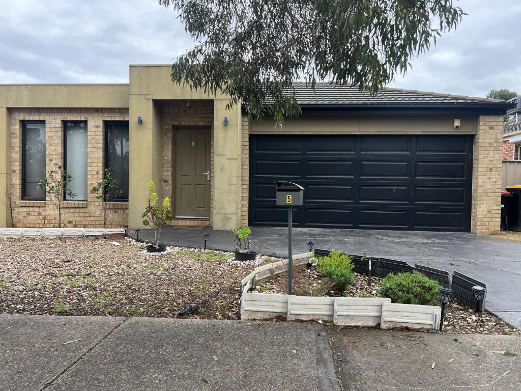 5 Chifley Cct, Burnside Heights, VIC 3023