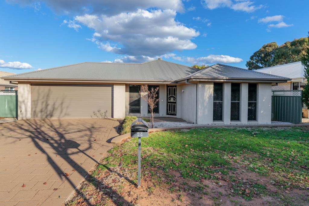 24 LANSDOWNE DR, DUBBO, NSW 2830