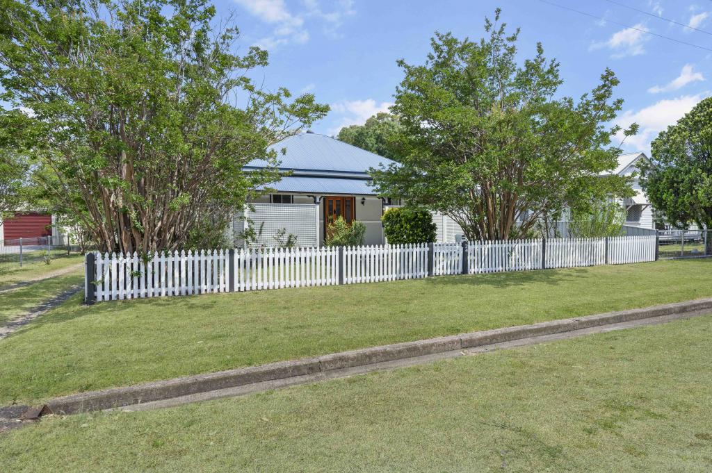 24 Raff St, Allora, QLD 4362