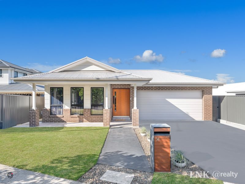 54 Sunflower Bvd, Calderwood, NSW 2527