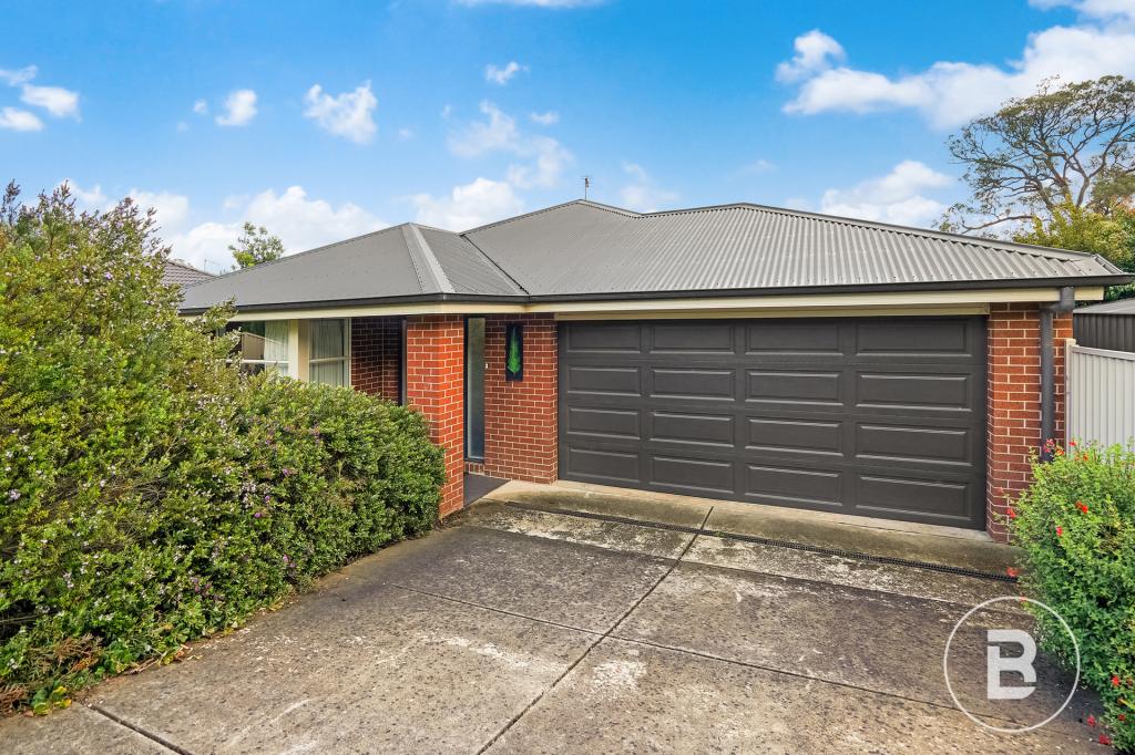 38 Boak Ave, Mount Helen, VIC 3350
