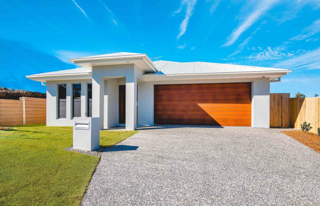 3 Kookaburra Cct, Maudsland, QLD 4210