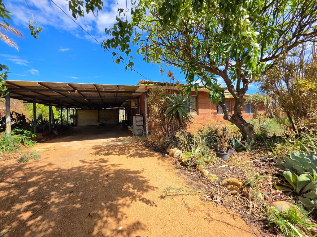 366 South River Rd, South Plantations, WA 6701
