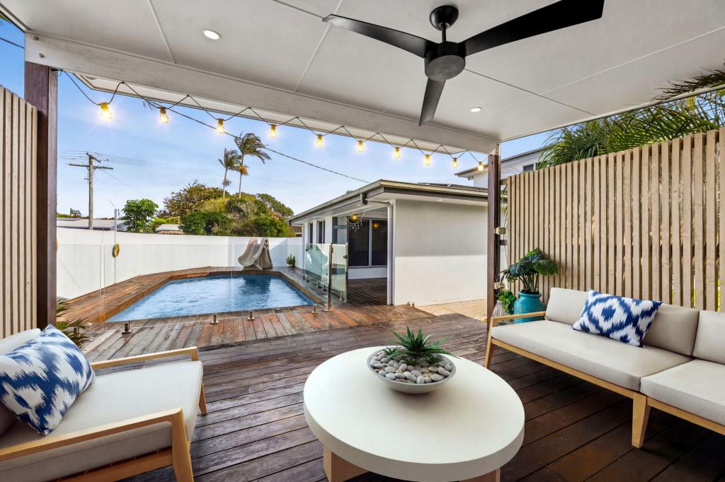 1 Otama Ct, Warana, QLD 4575
