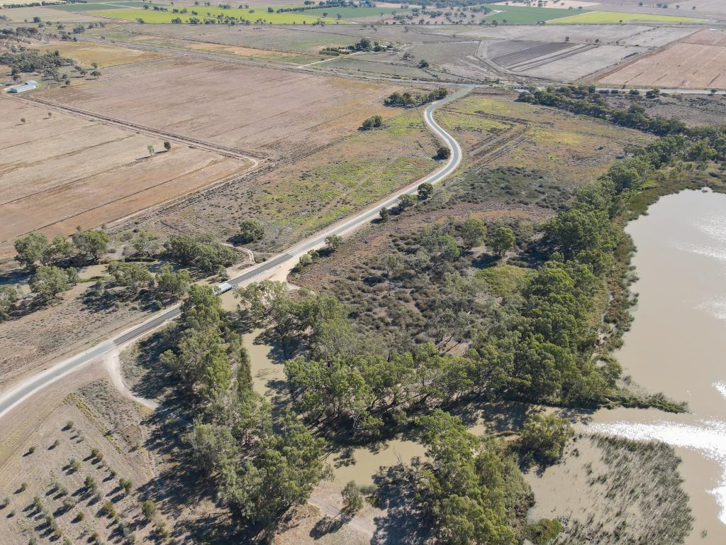  APEX PARK RD, REEDY LAKE, VIC 3579