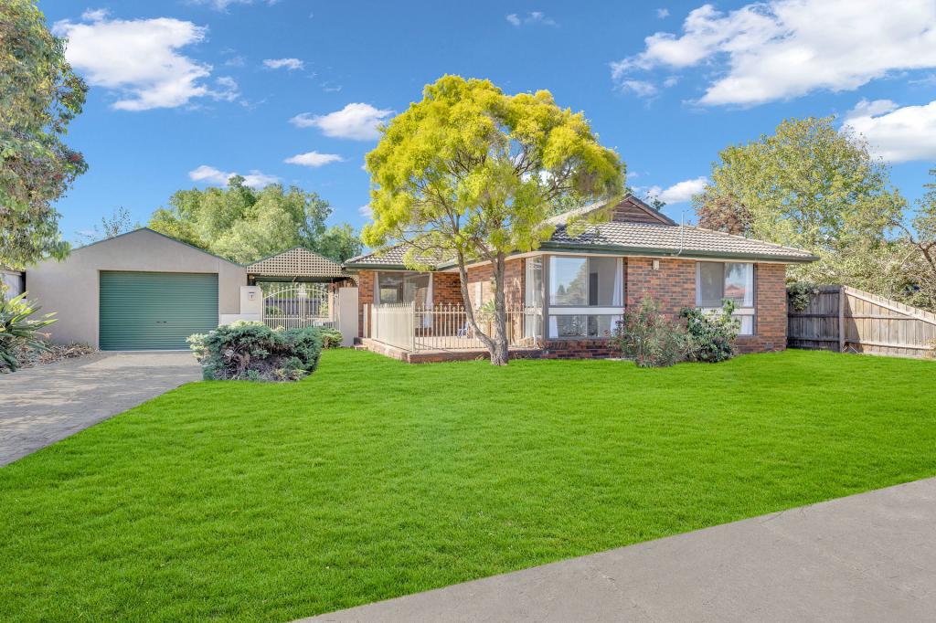 5 KAMIL ST, MELTON SOUTH, VIC 3338