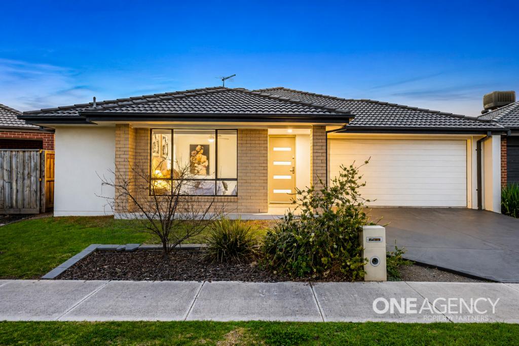 3 HORTON DR, WERRIBEE, VIC 3030
