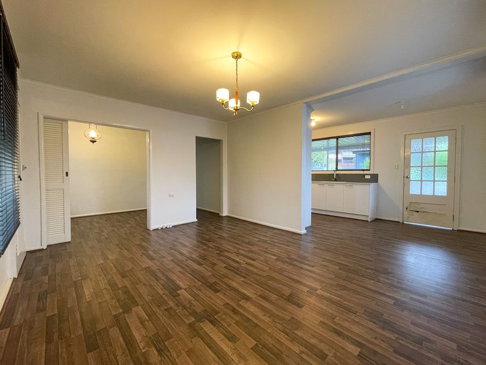6 Byron Ave, Campbelltown, NSW 2560