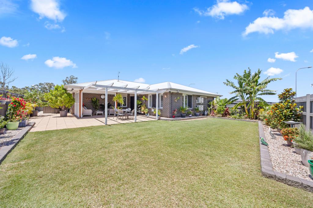 184 Ibis Bvd, Eli Waters, QLD 4655