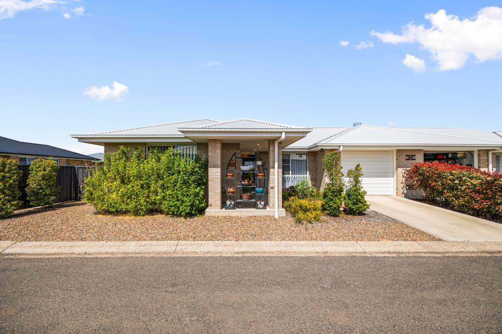 12/5 Evergreen Way, Calala, NSW 2340