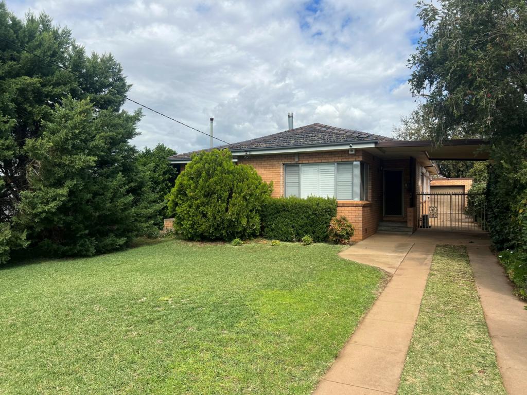 15 Laughton St, Dubbo, NSW 2830