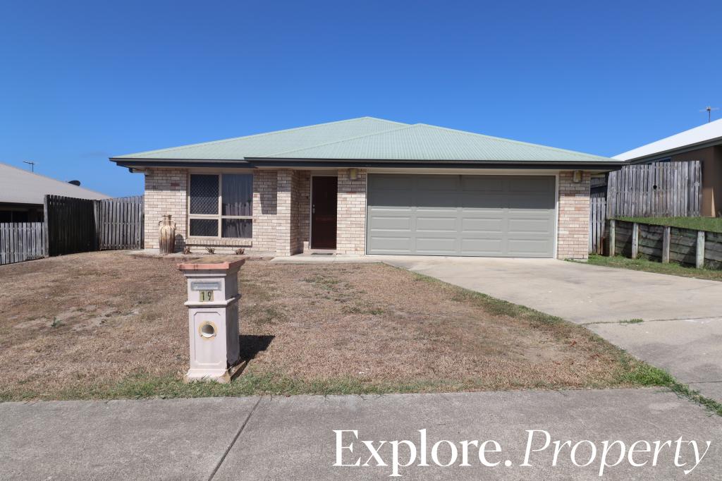 19 HAWKINS ST, BUCASIA, QLD 4750