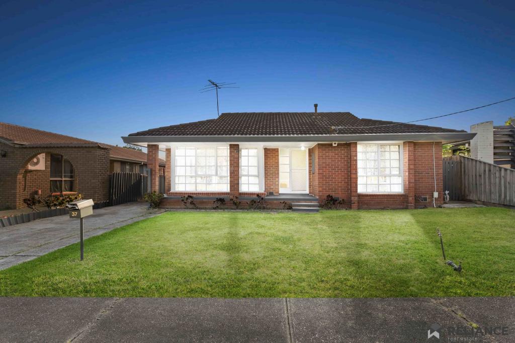 37 Palmerston St, Melton, VIC 3337