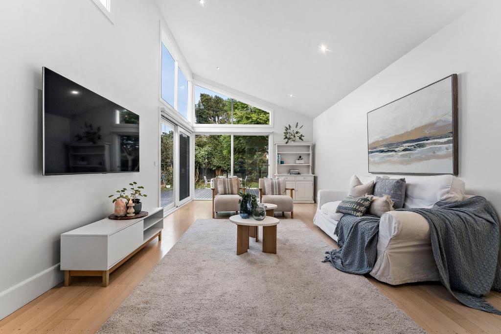 12 Eighth St, Parkdale, VIC 3195