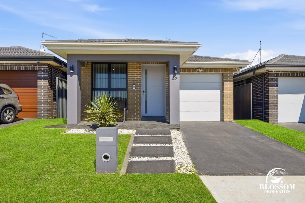 27 SALIX CRES, MARSDEN PARK, NSW 2765