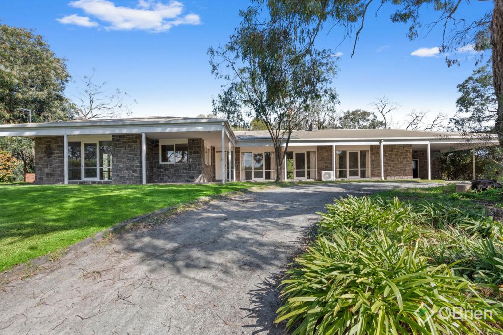 5 Victory Rd, Langwarrin, VIC 3910