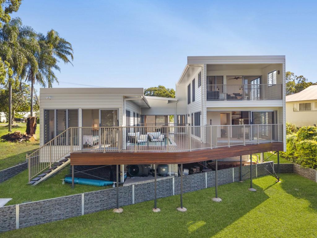 12 Oasis Dr, Russell Island, QLD 4184