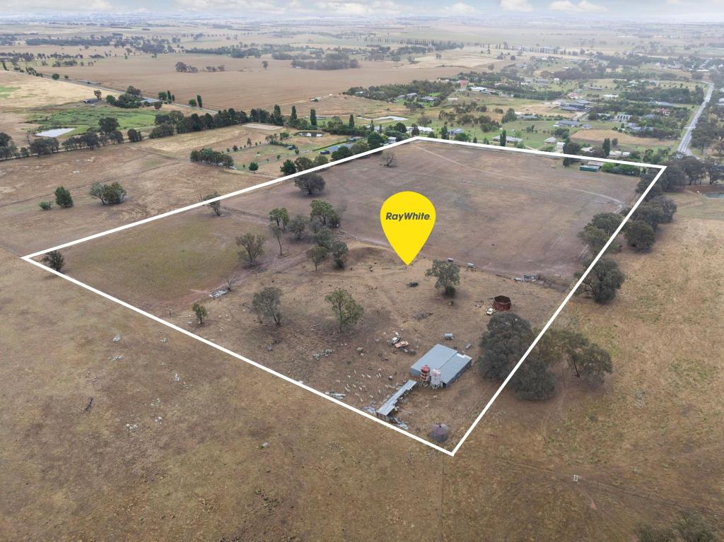 176-196 Long St, Boorowa, NSW 2586