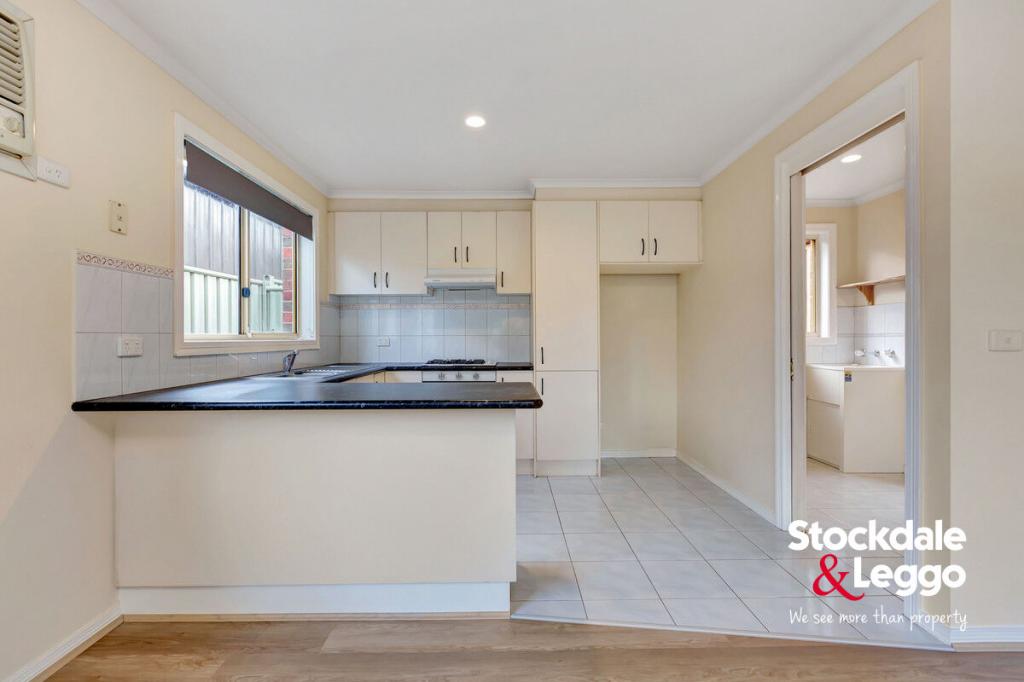2/15 Churchill Ave, Tullamarine, VIC 3043