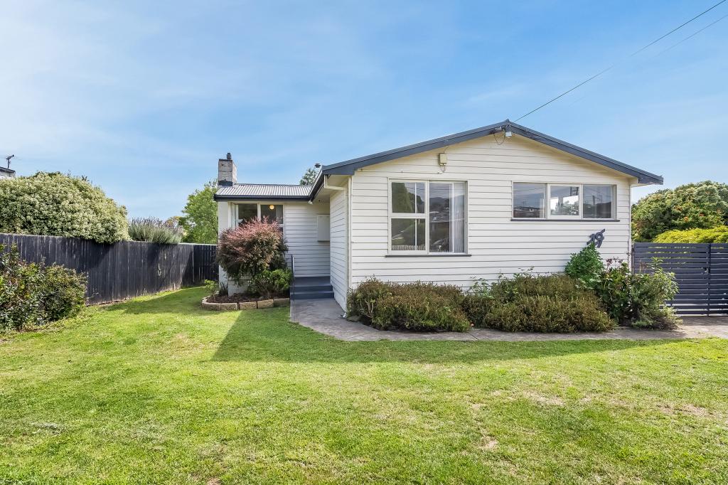 19 Dempster St, Claremont, TAS 7011