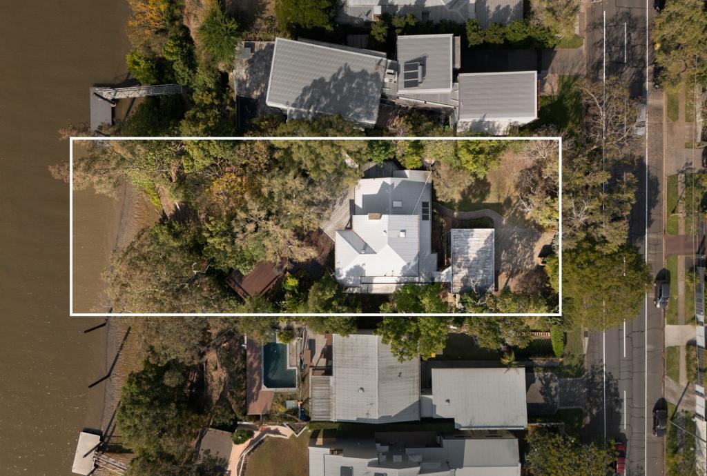 51 King Arthur Tce, Tennyson, QLD 4105