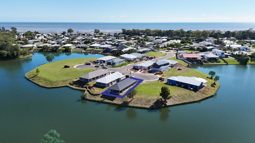 16 Ernest Cl, Toogoom, QLD 4655