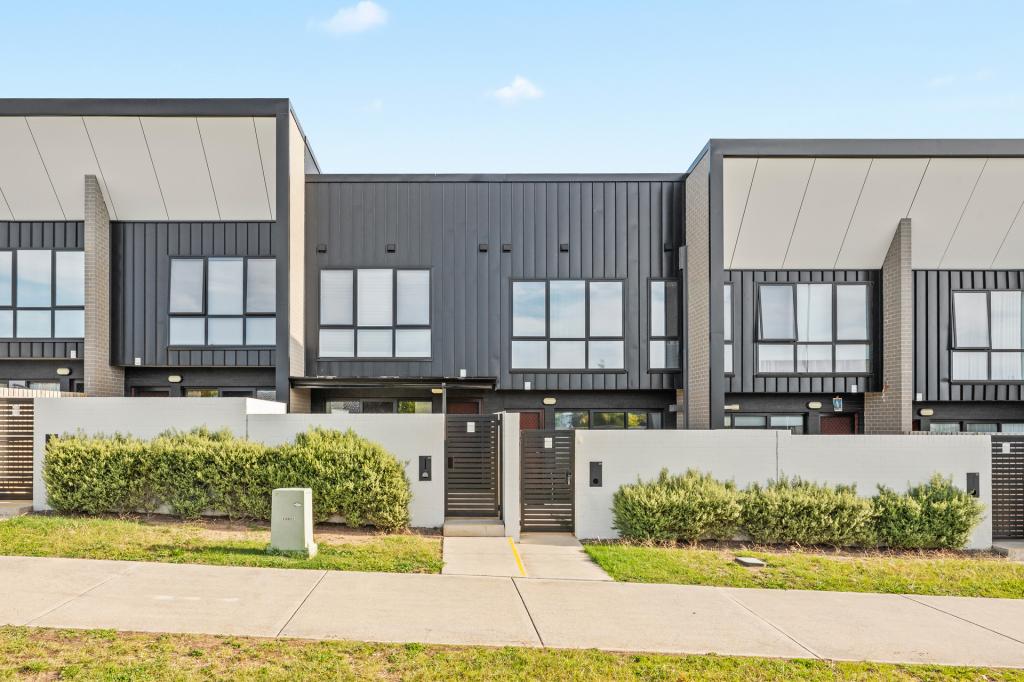 21a Woodberry Ave, Coombs, ACT 2611