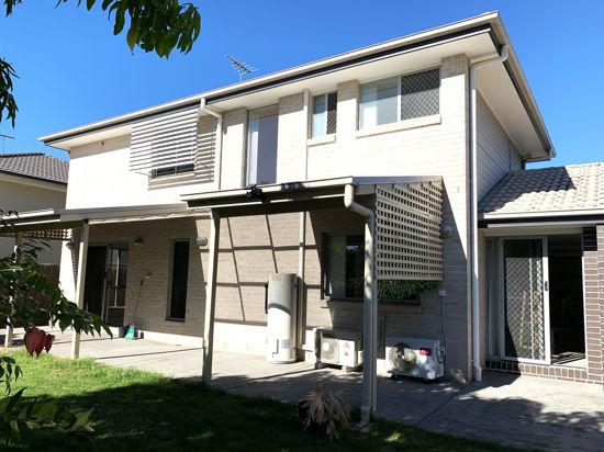 2/40 Old Logan Rd, Camira, QLD 4300