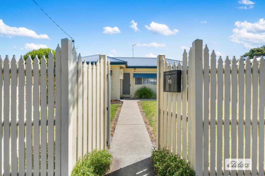 15 Mourilyan St, Lakes Entrance, VIC 3909