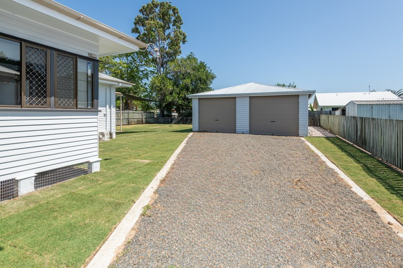 8 Leeson St, Svensson Heights, QLD 4670