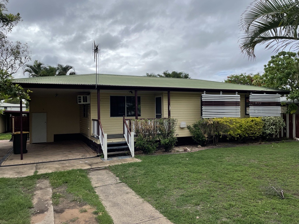5 Mclennan Ct, Dysart, QLD 4745