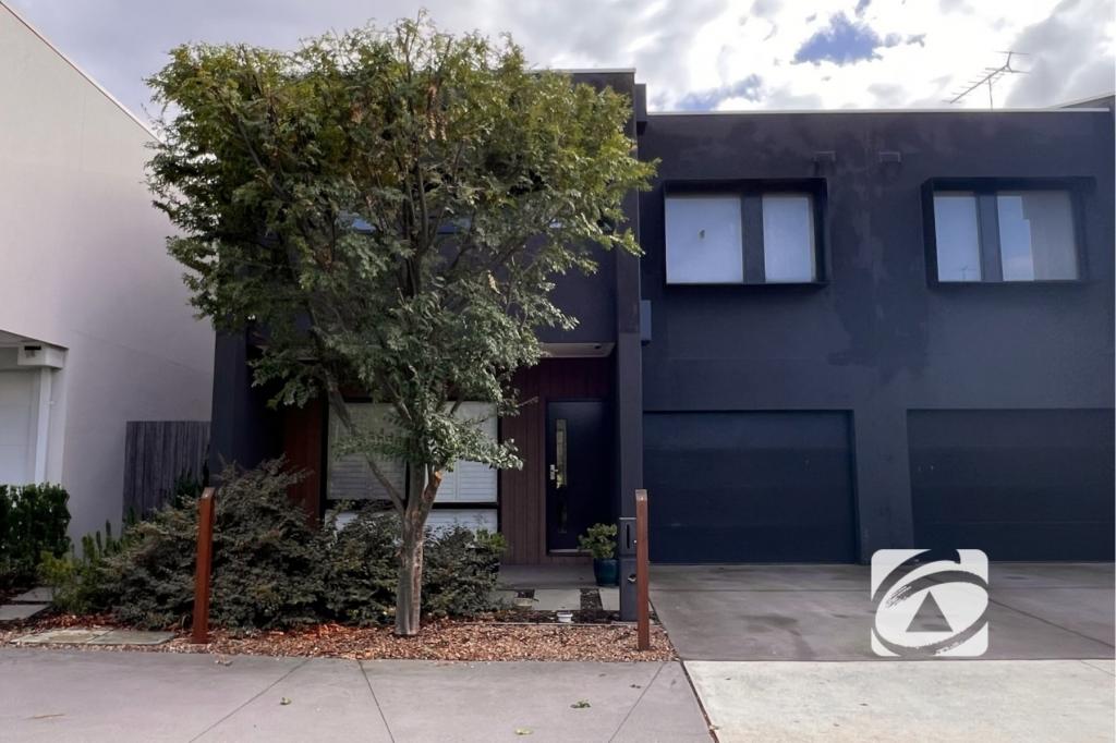 11 Willowdene Way, Berwick, VIC 3806