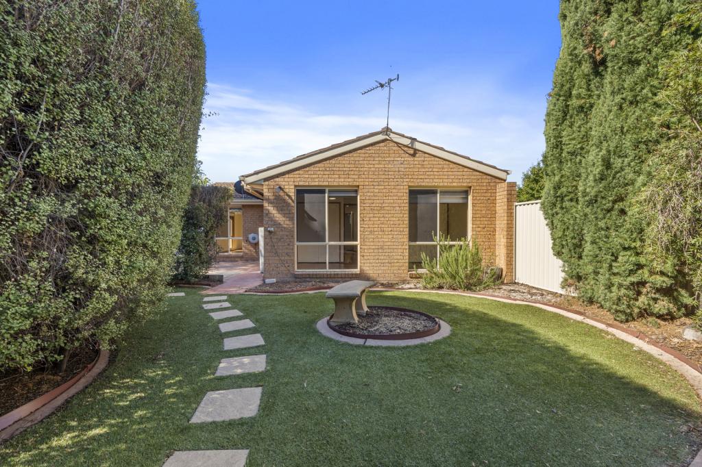 4 Lawlor Pl, Gordon, ACT 2906