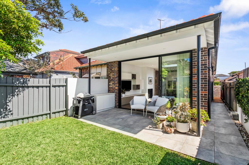 10 Vicars Ave, North Bondi, NSW 2026