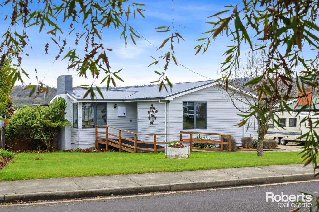 5 Lowanna Pl, Ravenswood, TAS 7250