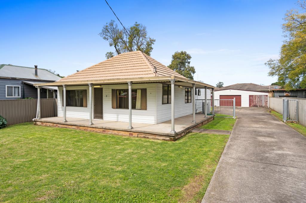 5 WILKINS ST, MUSWELLBROOK, NSW 2333