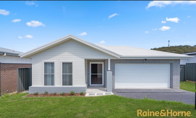 48 Childers Cct, Wadalba, NSW 2259