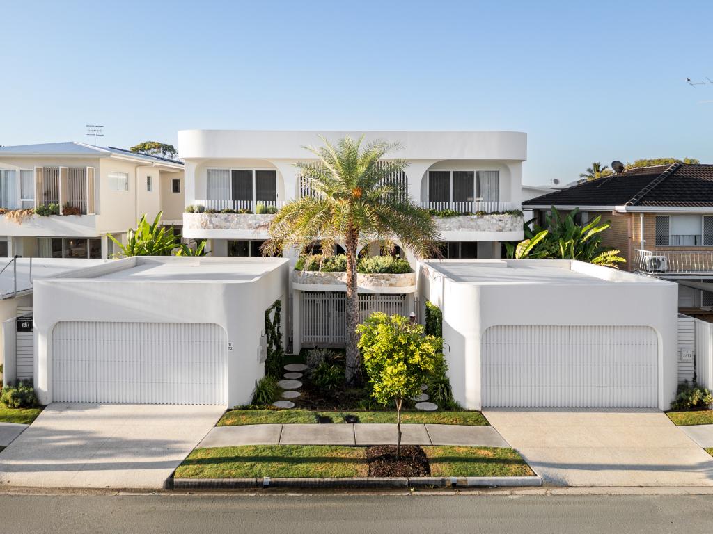 2/72 Tallebudgera Dr, Palm Beach, QLD 4221