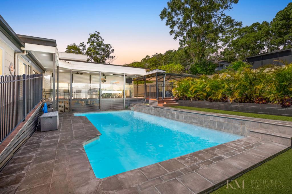 5 Ian St, Eleebana, NSW 2282