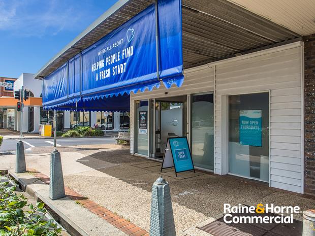 37 Brighton Rd, Sandgate, QLD 4017