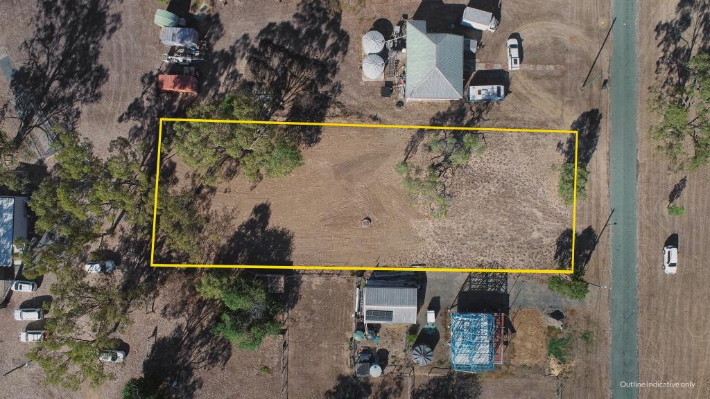 13 Caroline St, Wowan, QLD 4702