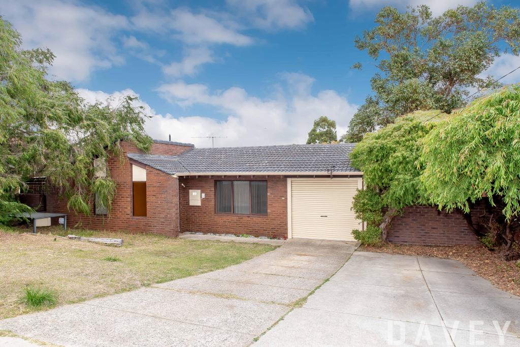 37 HUBBARD DR, PADBURY, WA 6025